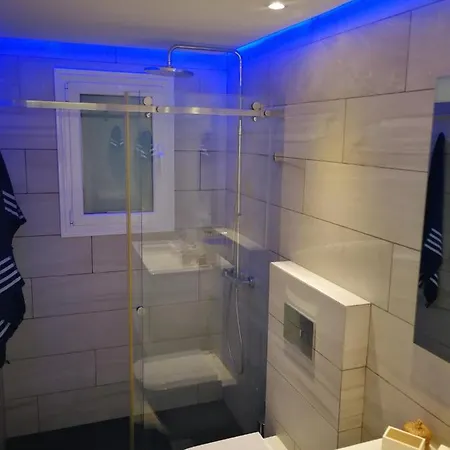 Cozy Luxury Σπίτι διακοπών *